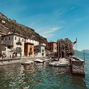 Mansarda Spadone , Musso Italy