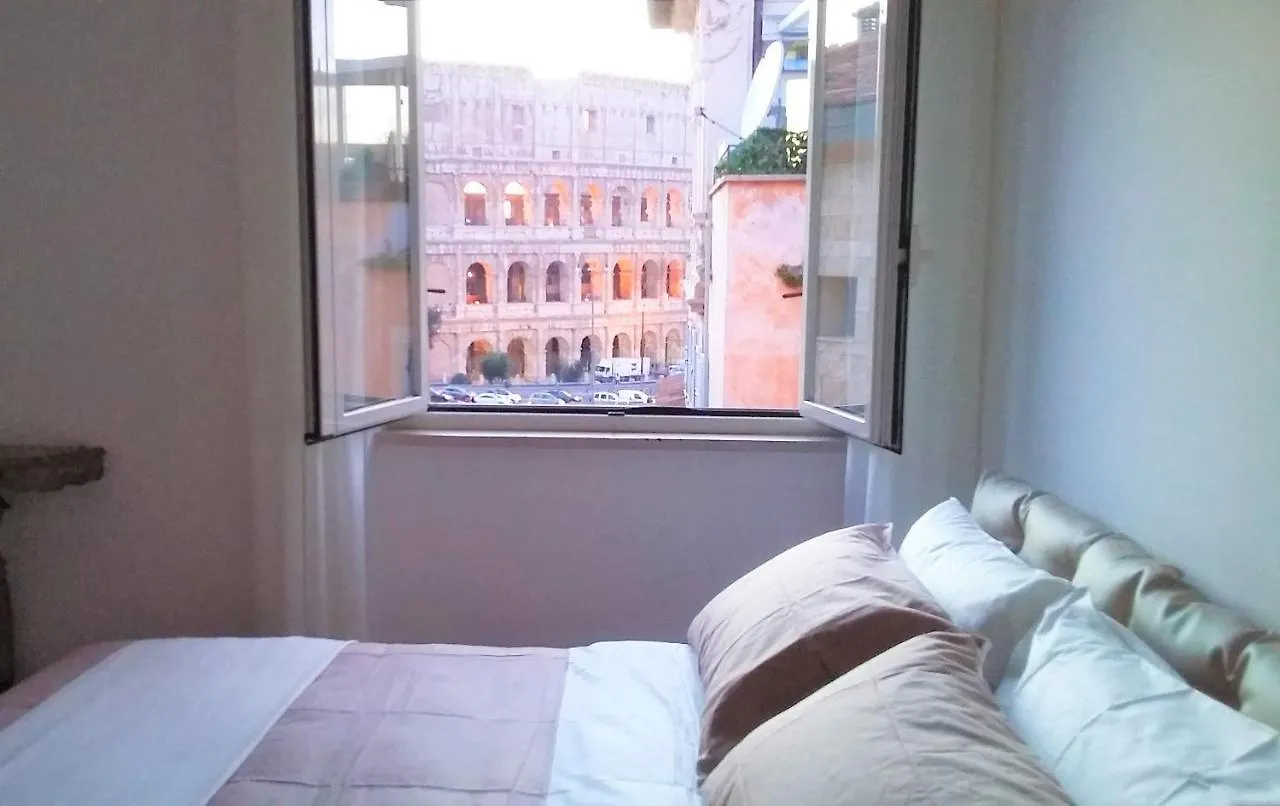 Rental In Rome Colosseo View Luxury