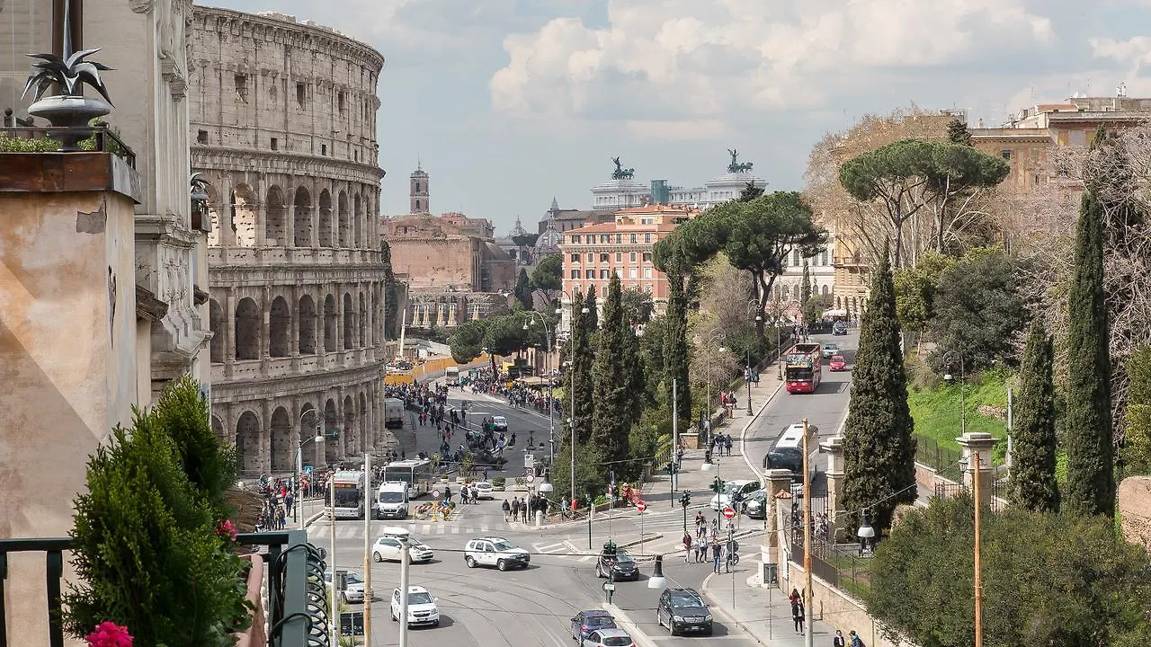 Rental In Rome Colosseo View Luxury Italy